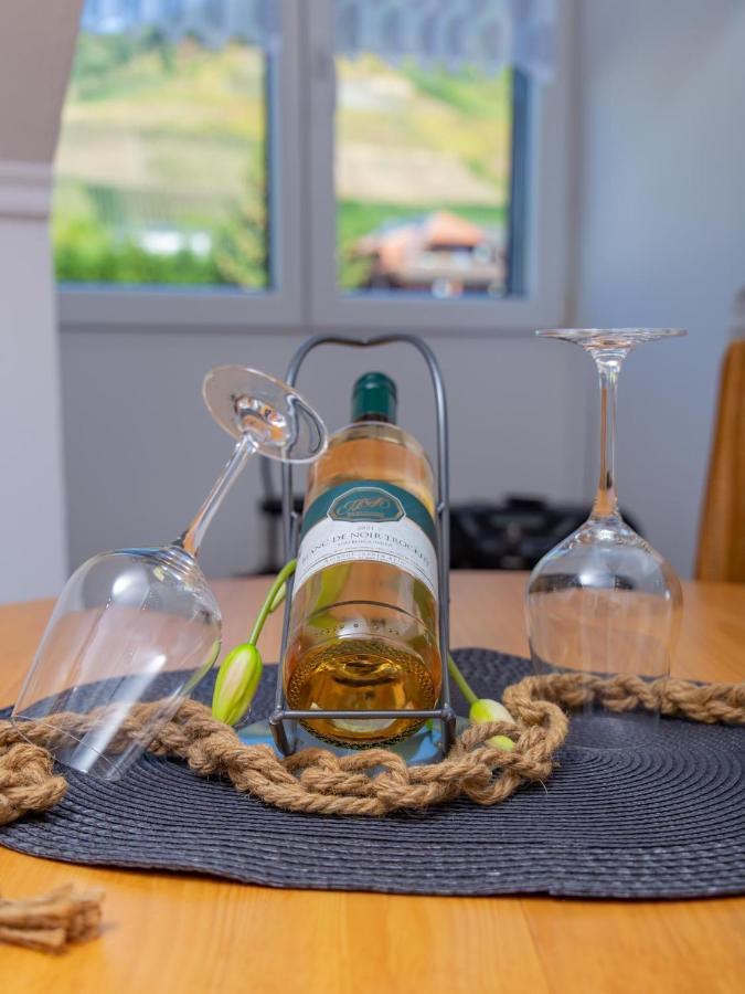 Ferienweingut Juergen Beth Apartamento Kröv Exterior foto